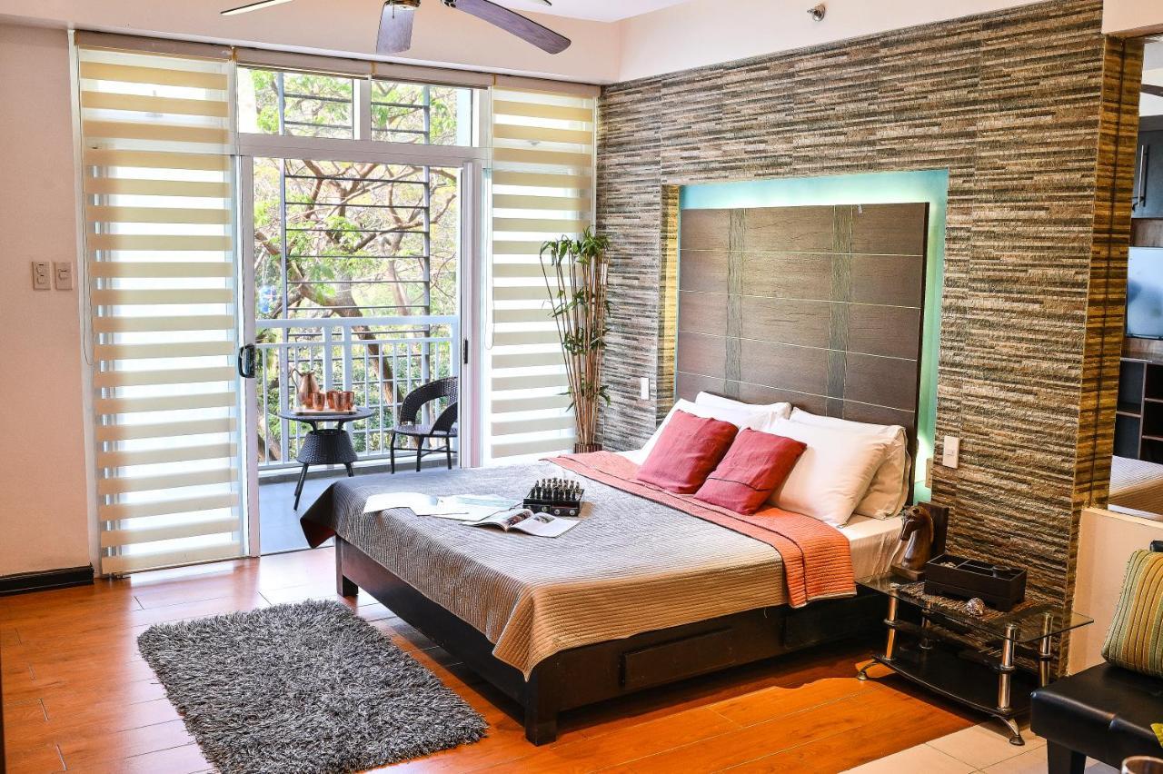Pico De Loro Hamilo Coast By Beach Homes Насугбу Екстериор снимка